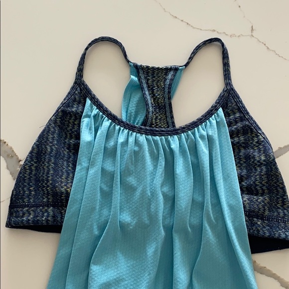 Lululemon No Limit Tank size 6 light blue - Picture 2 of 5